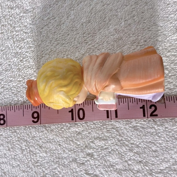 Vintage 1986 Avon Heavenly Blessings Nativity Collection Ceramic Figurine - Picture 13 of 13